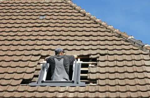 Pose de velux - Montjoux